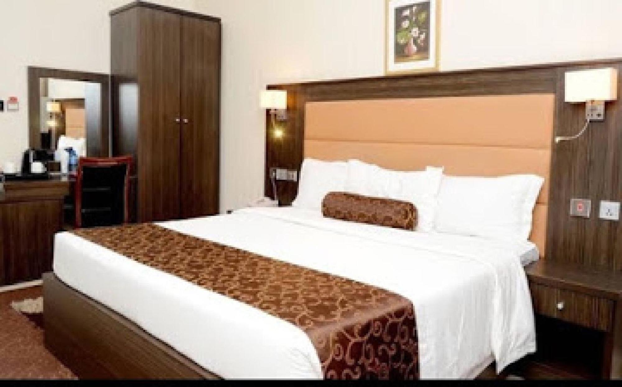 Room In Lodge - Nippon Grand Hotels Jabi Экстерьер фото